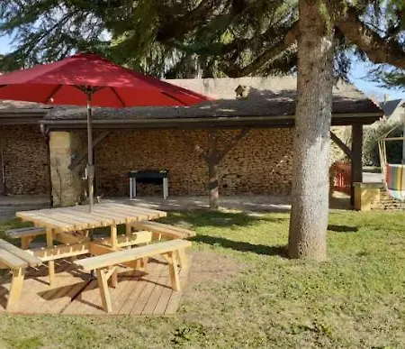 Maison Perigourdine Avec Jardin A 10 Min De Sarlat Prázdninový dům