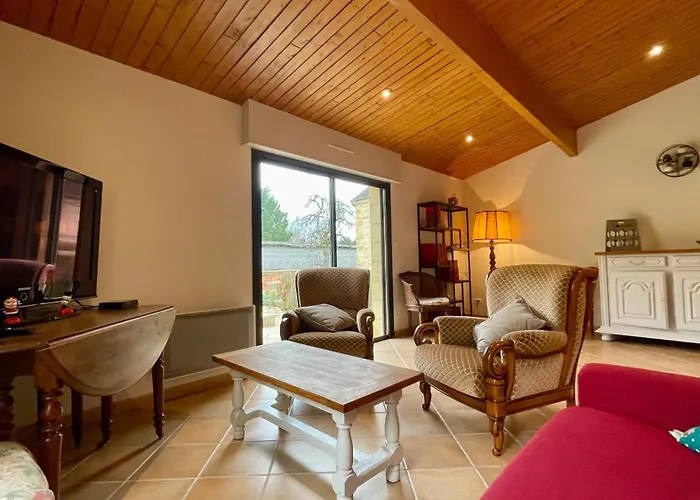 Сasa de vacaciones Maison Périgourdine Avec Jardin à 10 Min De Sarlat *