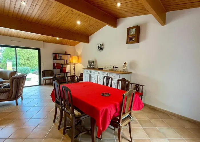 Maison Périgourdine Avec Jardin à 10 Min De Sarlat * Saint-Crépin-et-Carlucet