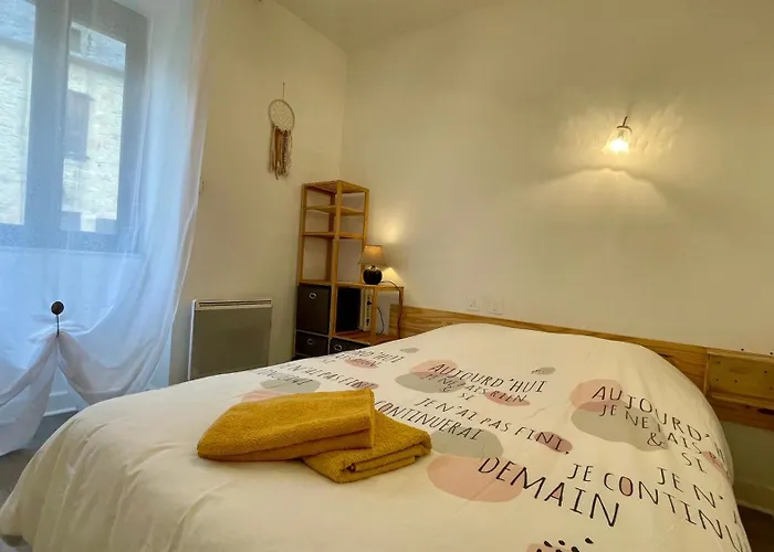 Maison Périgourdine Avec Jardin à 10 Min De Sarlat * Saint-Crépin-et-Carlucet